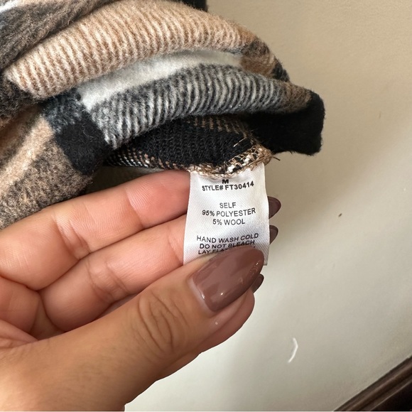 Calista Plaid Wool Blend Flannel Tan Mid Length Button Up Shirt Jacket Shacket - Picture 5 of 9